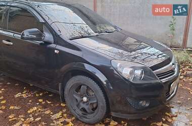 Opel Astra 2010