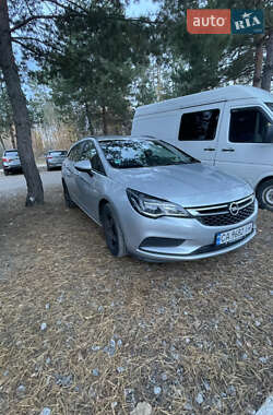 Opel Astra  2017