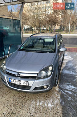 Opel Astra  2005