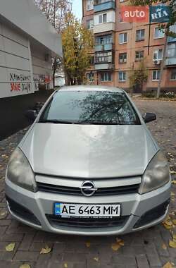 Opel Astra  2004