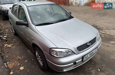 Opel Astra 2005
