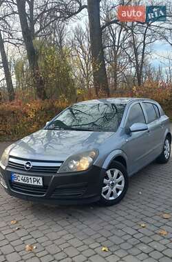 Opel Astra  2004