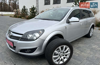 Opel Astra 2010