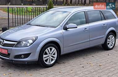 Opel Astra  2009