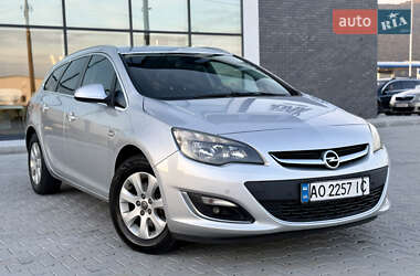 Opel Astra 2014