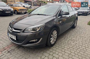 Opel Astra 2014