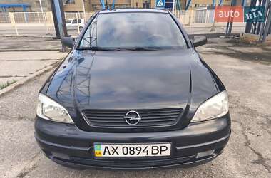 Opel Astra 2005