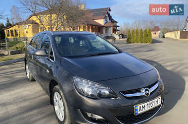 Opel Astra  2015