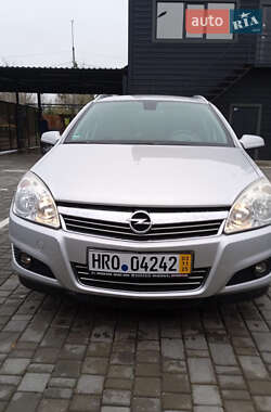 Opel Astra  2009