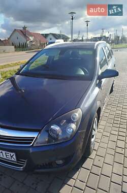 Opel Astra  2008