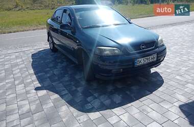 Opel Astra  2002