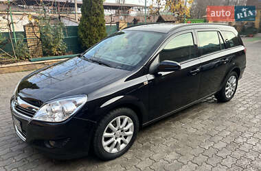 Opel Astra  2009