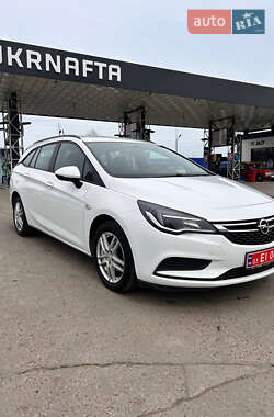 opel astra 2019 в Рівне від професійного продавця Влад