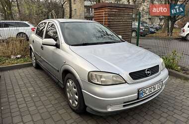 Opel Astra  2001