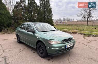 Opel Astra  2005