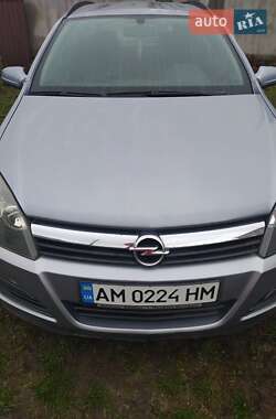 Opel Astra  2005