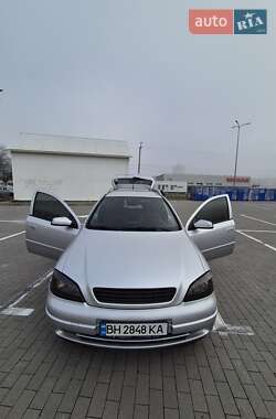 Opel Astra  2001