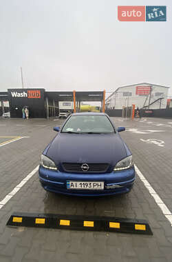 Opel Astra  2003