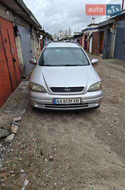 Opel Astra 2004