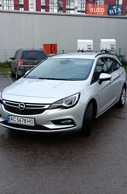 Opel Astra  2017