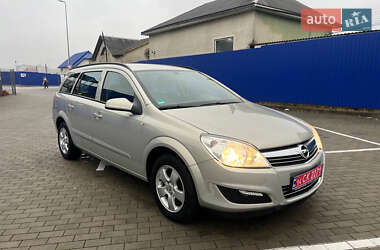 Opel Astra  2009