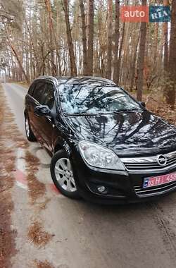 Opel Astra  2008