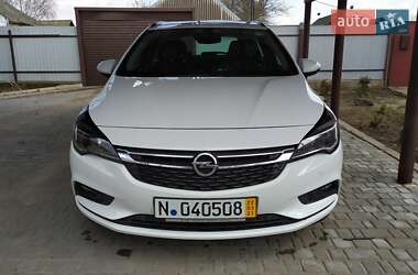 Opel Astra  2017
