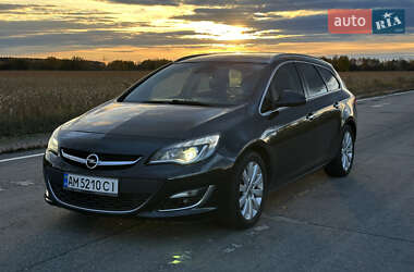 Opel Astra  2013