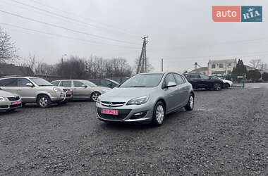 Opel Astra 2015