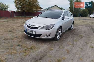 Opel Astra 2012