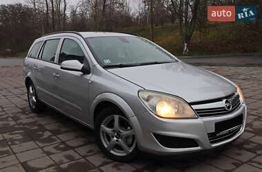 Opel Astra  2008