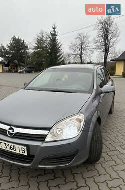 Opel Astra  2004