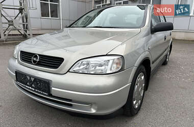 Opel Astra 2008