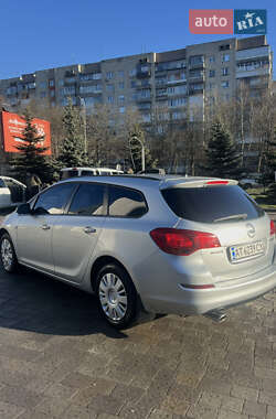Opel Astra 2011
