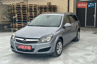 Opel Astra 2010