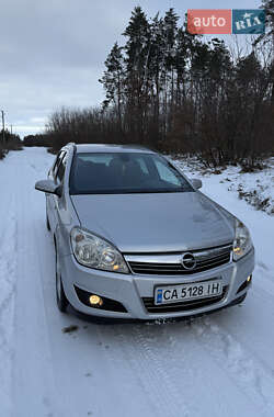 Opel Astra  2007