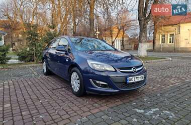 Opel Astra 2013