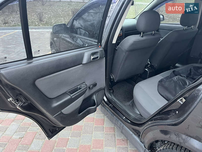 Седан Opel Astra 2007 в Кропивницькому фото 14 Седан Opel Astra 2007 в Кропивницькому