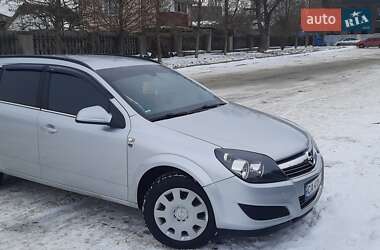 Opel Astra 2010