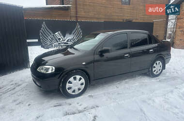 Opel Astra  2008