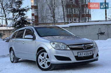 Opel Astra  2009