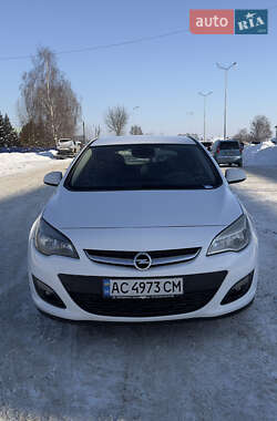 Opel Astra  2014