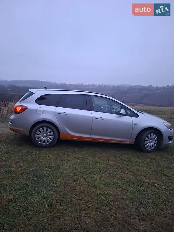 Opel Astra 2014