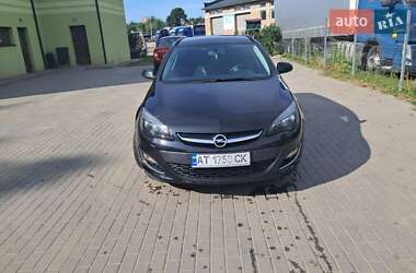 Opel Astra 2012