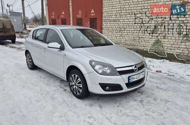 Opel Astra  2004