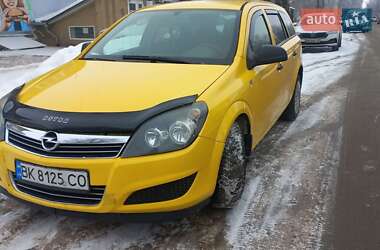Opel Astra  2009