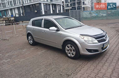 Opel Astra 2007