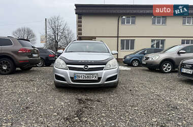 Opel Astra  2008