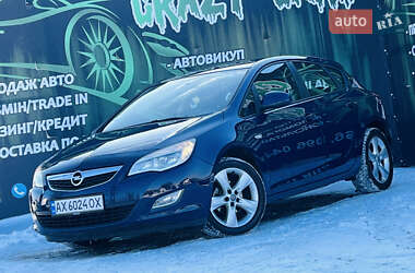 Opel Astra 2010