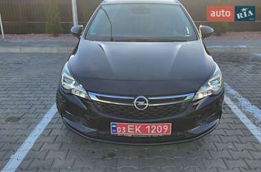 Opel Astra  2019